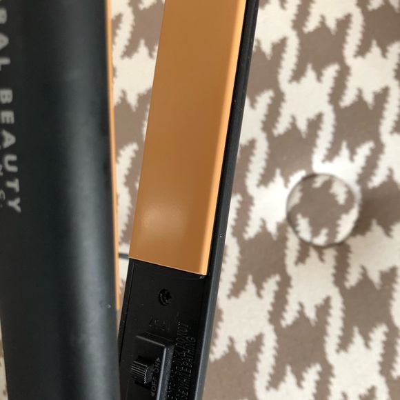 Chi Hair Straightener - Picture 4 of 7
